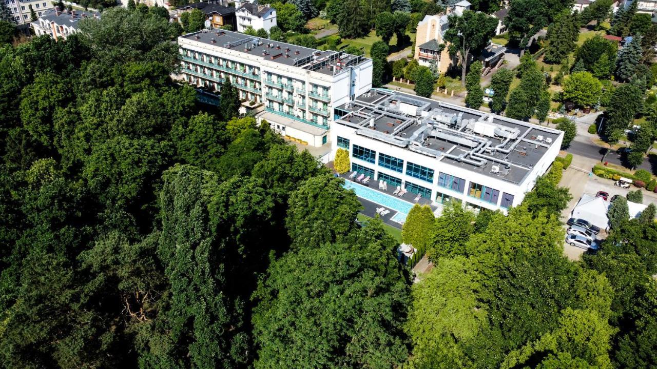 Villa Park Med. & Spa Ciechocinek Exterior foto